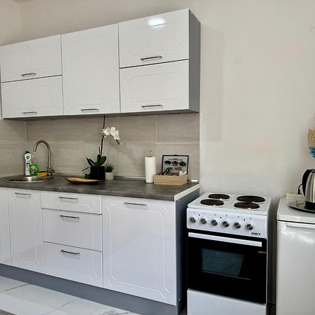 Apartman Nar Mostar Exteriör bild