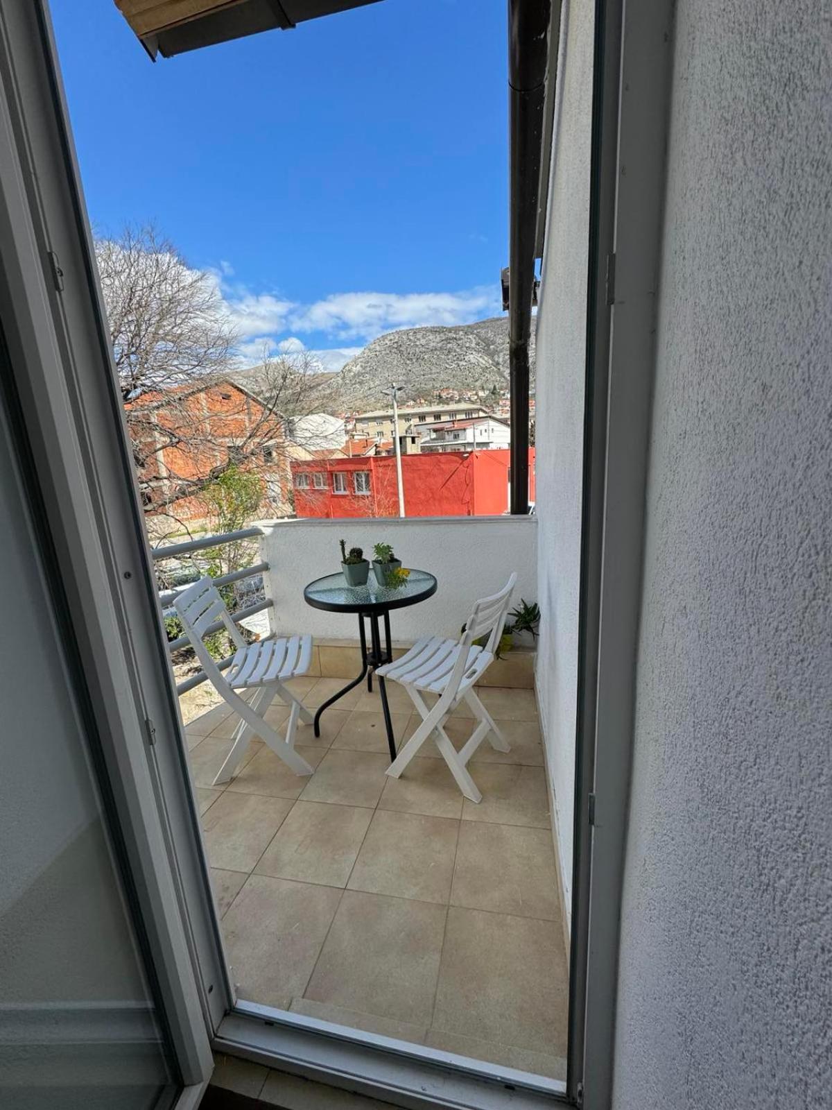 Apartman Nar Mostar Exteriör bild